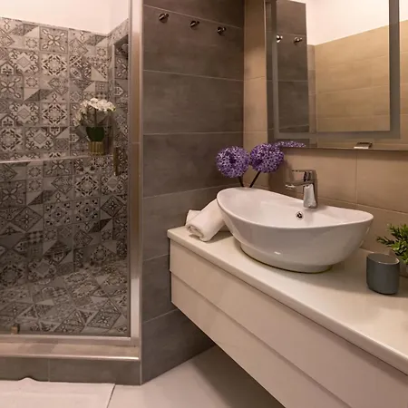 Serenity * Balatonalmadi