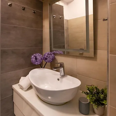 Apartment Serenity Balatonalmadi