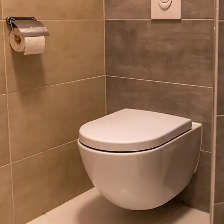 Serenity Apartment *